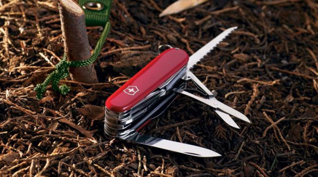 Victorinox Swiss Champ Multitool Knife Review